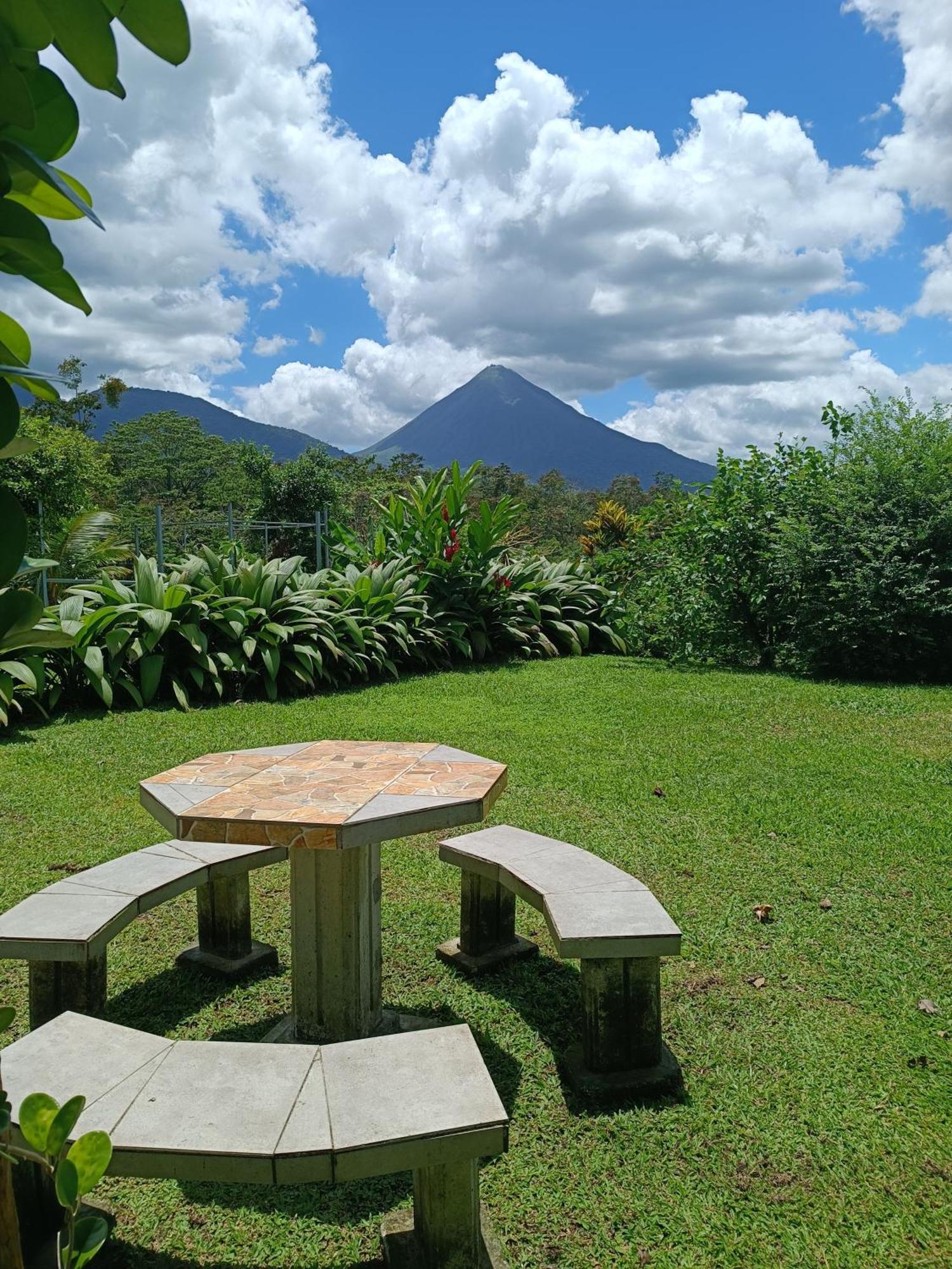 Casa de Campo Heliconia La Fortuna Habitación foto